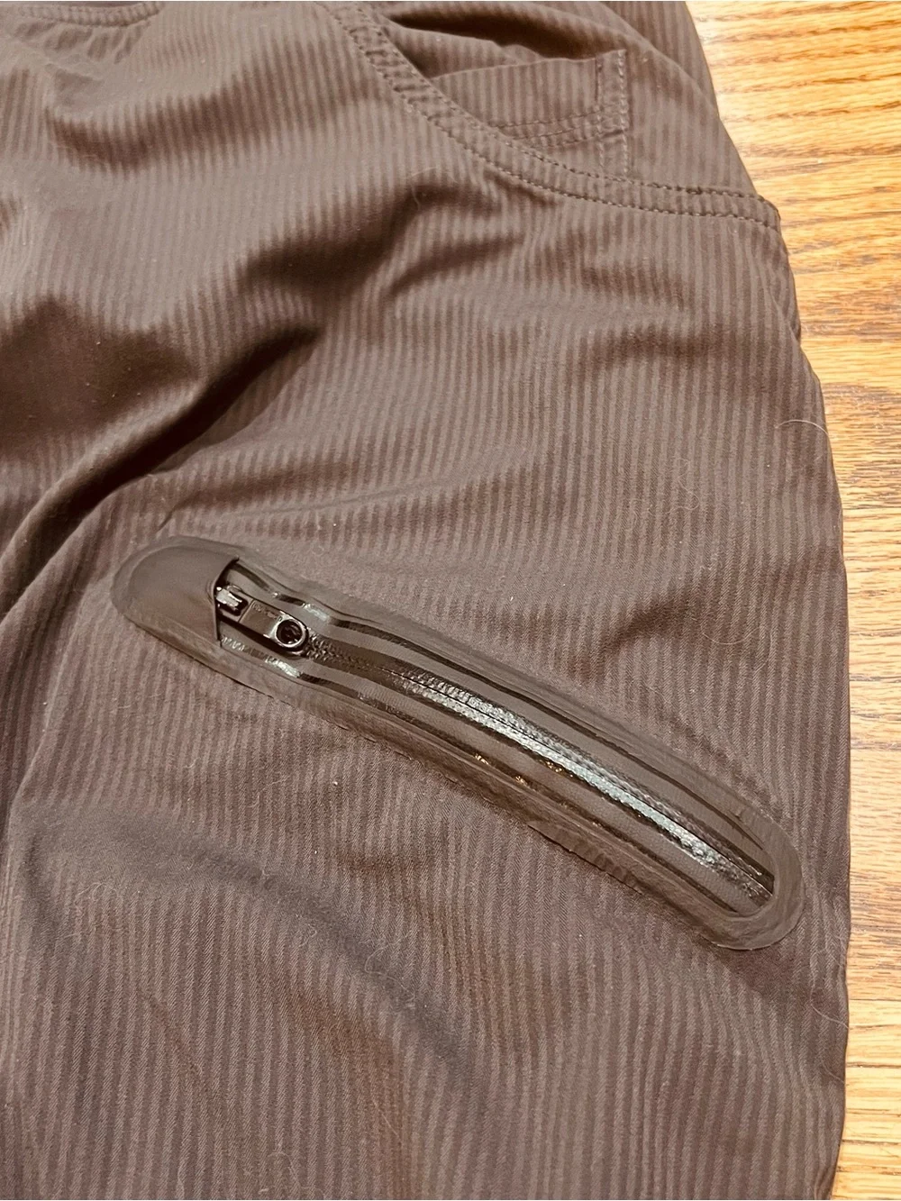 Lululemon Men's Seawall Track Pant Sz XL Black/Gray Athleisure Gorpcore Comfy